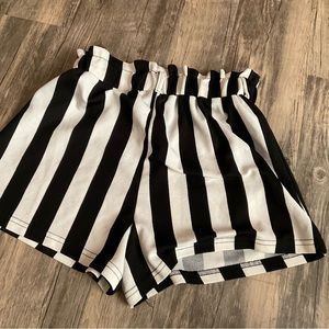 Stretchy, black and white, shein